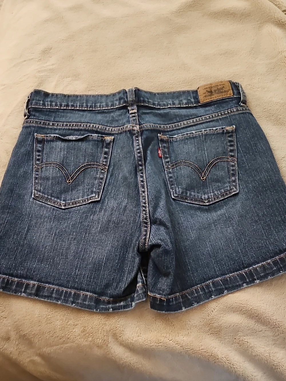 Classic Dark Wash Denim Shorts - Blue LEVIS 515